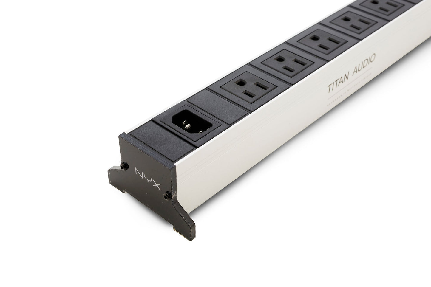 Titan Audio Nyx Mains Block